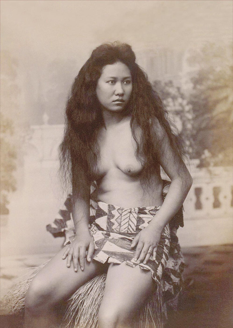 Young Girl with a Tapa Around the Kidney, Honolulu, Hawaii