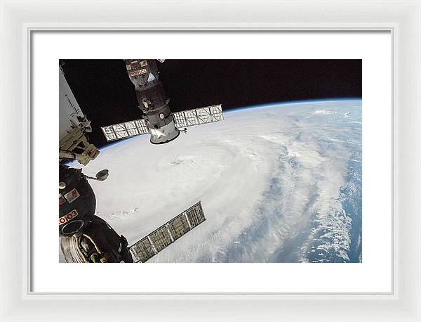 International Space Station / Art Photo - Framed Print