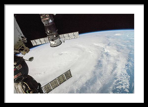 International Space Station / Art Photo - Framed Print