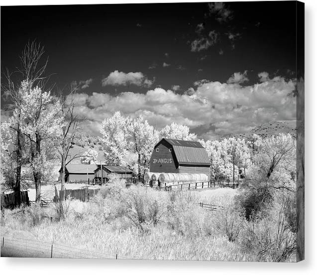 Barn in rural Montana, Infrared View / Art Photo - Canvas Print