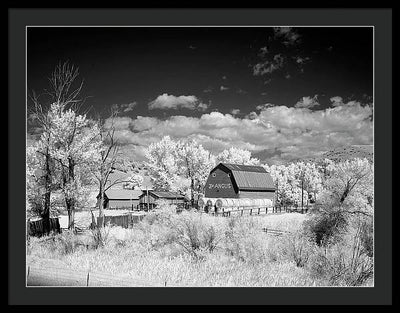 Barn in rural Montana, Infrared View / Art Photo - Framed Print