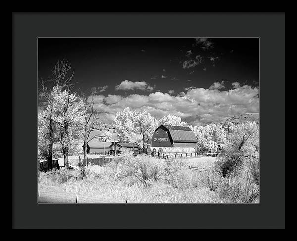 Barn in rural Montana, Infrared View / Art Photo - Framed Print