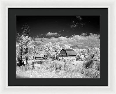 Barn in rural Montana, Infrared View / Art Photo - Framed Print