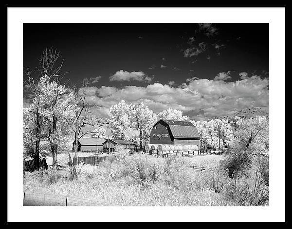 Barn in rural Montana, Infrared View / Art Photo - Framed Print