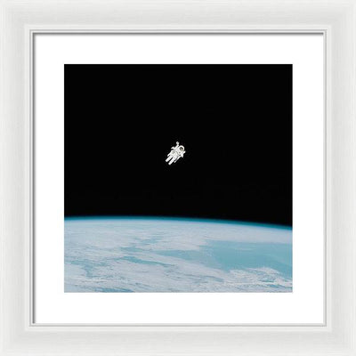 Astronaut Bruce McCandless, Space Shuttle Challenger, 1984 / Art Photo - Framed Print