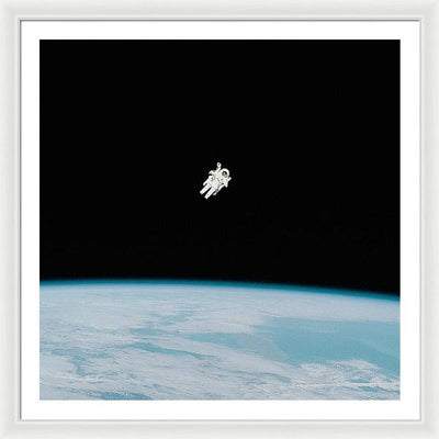 Astronaut Bruce McCandless, Space Shuttle Challenger, 1984 / Art Photo - Framed Print