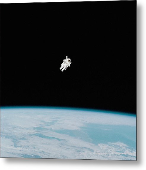 Astronaut Bruce McCandless, Space Shuttle Challenger, 1984 / Art Photo - Metal Print