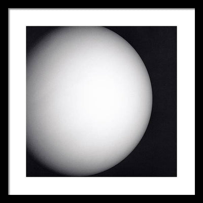 Venus / Art Photo - Framed Print