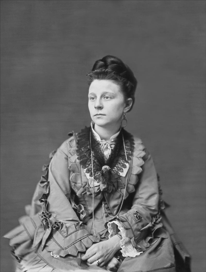 Miss Clara Harris