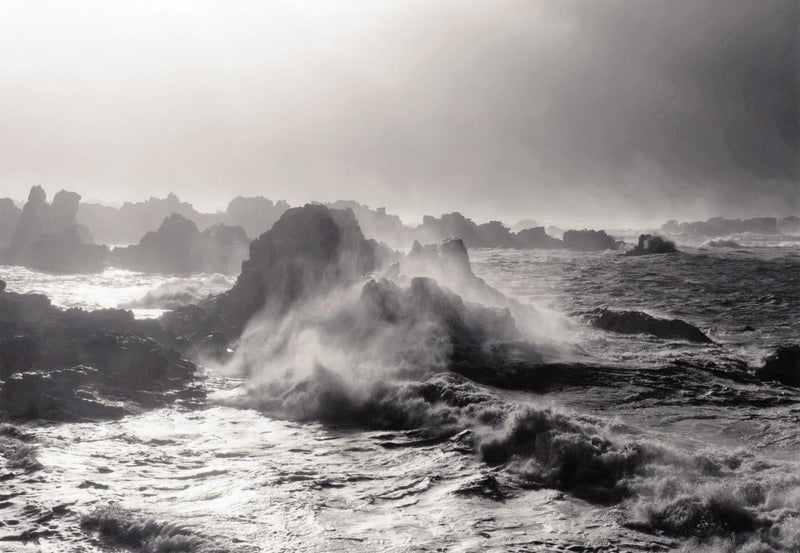 Storm Coming from the West, Black and White