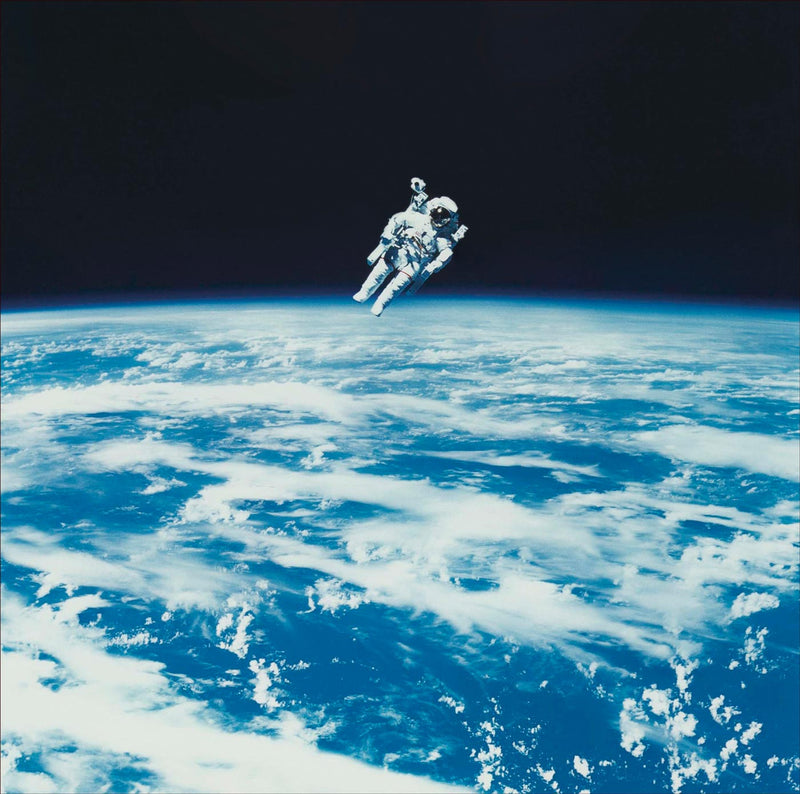 Astronaut Bruce McCandless, Space Shuttle Challenger