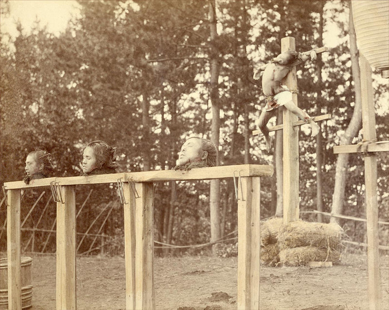 Japanese Criminals Crucified and Beheaded