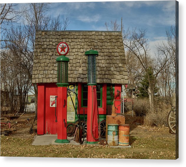 A Vintage Texaco Gas Station / Art Photo - Acrylic Print