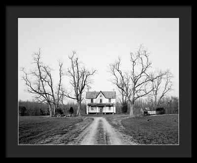 Abandoned Farmhouse, Maryland / Art Photo - Framed Print