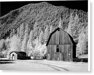 Barn in rural Montana, Infrared View / Art Photo - Canvas Print