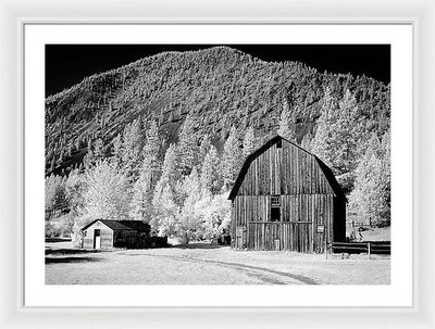 Barn in rural Montana, Infrared View / Art Photo - Framed Print