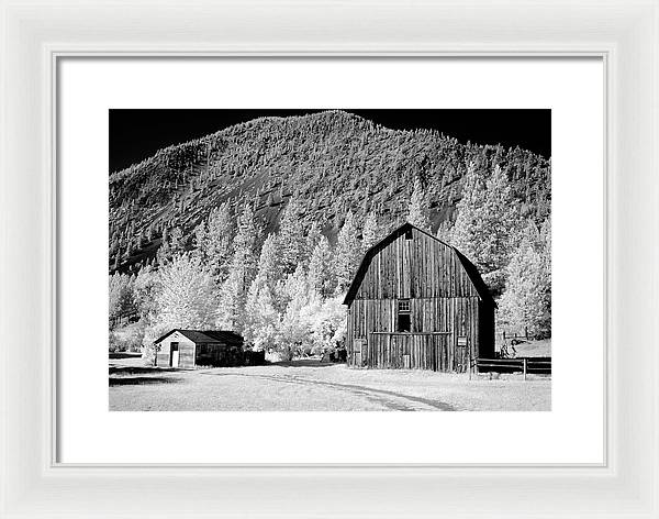 Barn in rural Montana, Infrared View / Art Photo - Framed Print