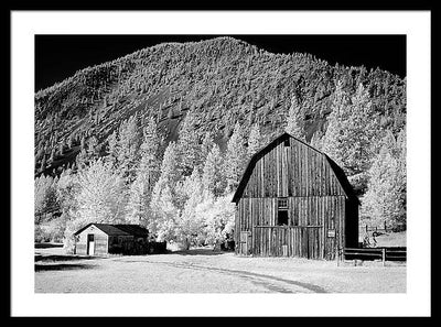 Barn in rural Montana, Infrared View / Art Photo - Framed Print