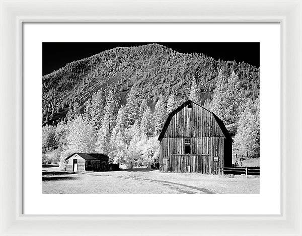 Barn in rural Montana, Infrared View / Art Photo - Framed Print