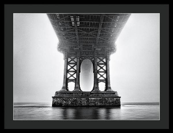 Brooklyn Bridge / Art Photo - Framed Print