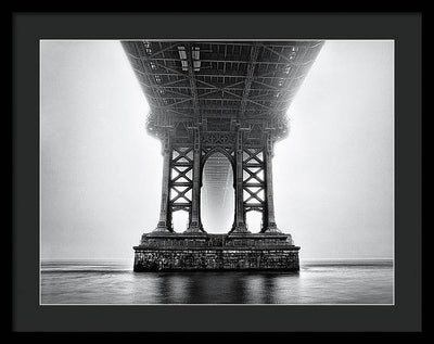 Brooklyn Bridge / Art Photo - Framed Print