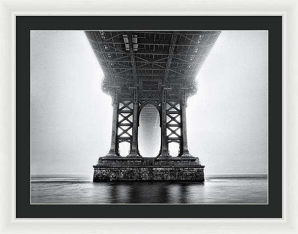 Brooklyn Bridge / Art Photo - Framed Print