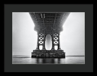 Brooklyn Bridge / Art Photo - Framed Print