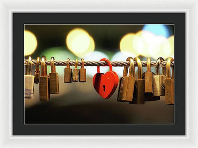 Cadenas d'Amour / Art Photo - Framed Print