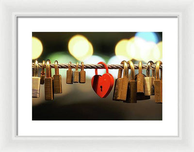 Cadenas d'Amour / Art Photo - Framed Print