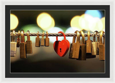 Cadenas d'Amour / Art Photo - Framed Print