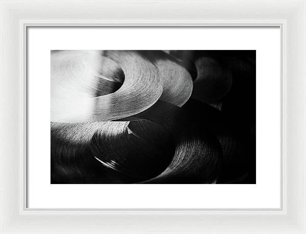 Circles / Art Photo - Framed Print