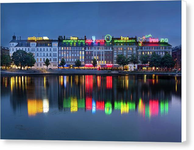 Cityscape and Skyline by the Copenhagen Lakes, Denmark / Art Photo - Canvas Print