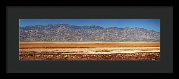 Death Valley, California / Art Photo - Framed Print