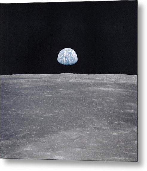 Earth Rise on the Moon, Apollo 11 / Art Photo - Metal Print