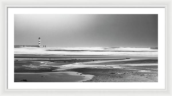 Effet Mer, Port la Nouvelle, la Plage / Art Photo - Framed Print