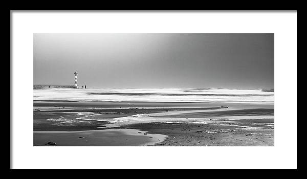 Effet Mer, Port la Nouvelle, la Plage / Art Photo - Framed Print