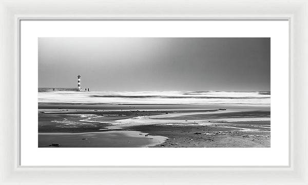 Effet Mer, Port la Nouvelle, la Plage / Art Photo - Framed Print