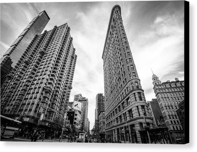 Flat Iron Building, New York / Art Photo - Canvas Print