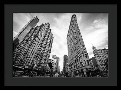 Flat Iron Building, New York / Art Photo - Framed Print