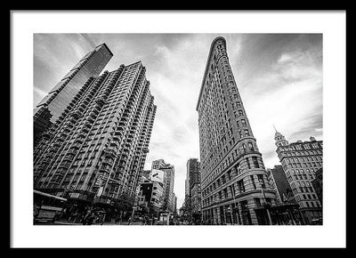 Flat Iron Building, New York / Art Photo - Framed Print