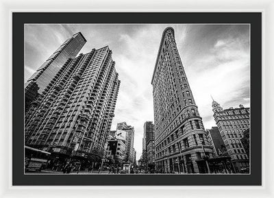 Flat Iron Building, New York / Art Photo - Framed Print