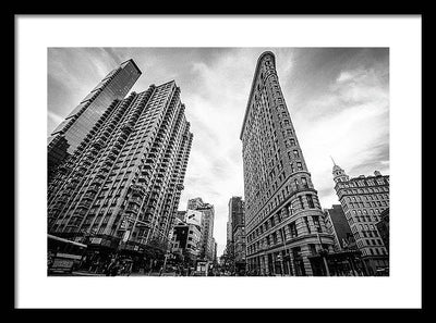 Flat Iron Building, New York / Art Photo - Framed Print