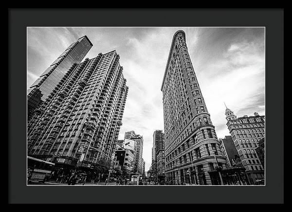 Flat Iron Building, New York / Art Photo - Framed Print