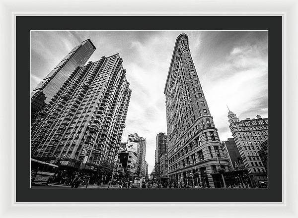 Flat Iron Building, New York / Art Photo - Framed Print