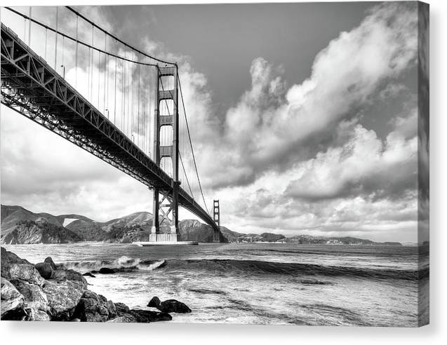 Golden Gate Bridge / Art Photo - Canvas Print