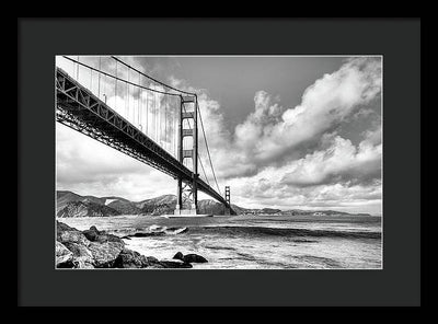 Golden Gate Bridge / Art Photo - Framed Print