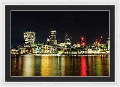 London Skyline / Art Photo - Framed Print