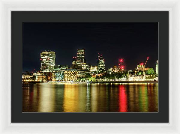 London Skyline / Art Photo - Framed Print