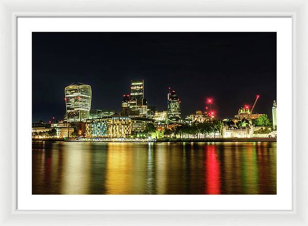 London Skyline / Art Photo - Framed Print