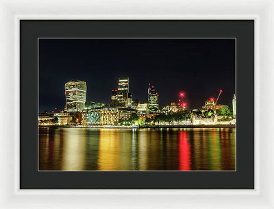 London Skyline / Art Photo - Framed Print